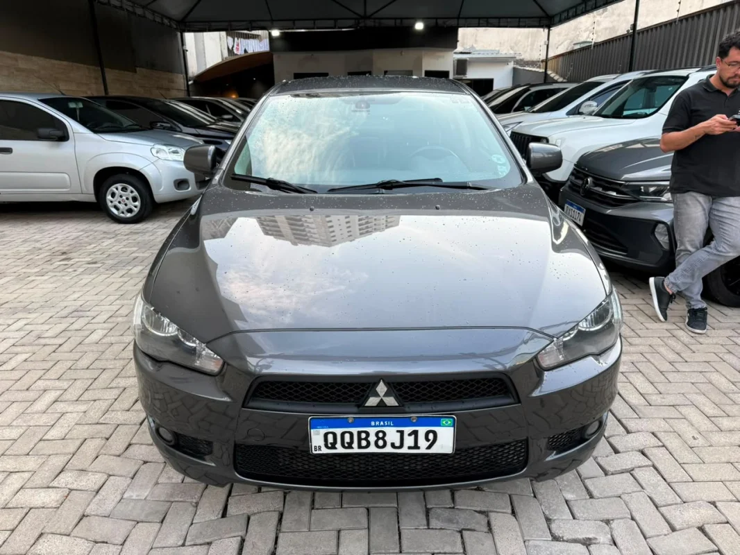 Lancer HL-T 2.0 160cv Completo AUTOMÁTICO 2019 - foto 2