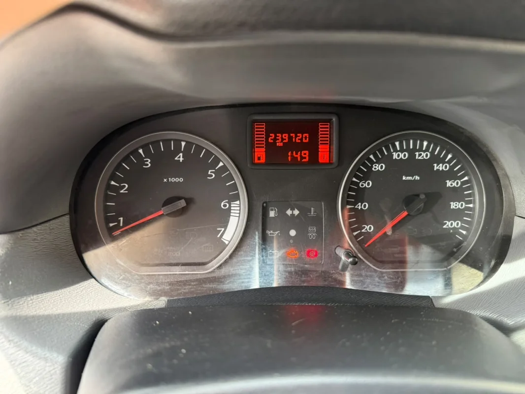 Duster expression 1.6 Completo Manual 2015 - foto 10