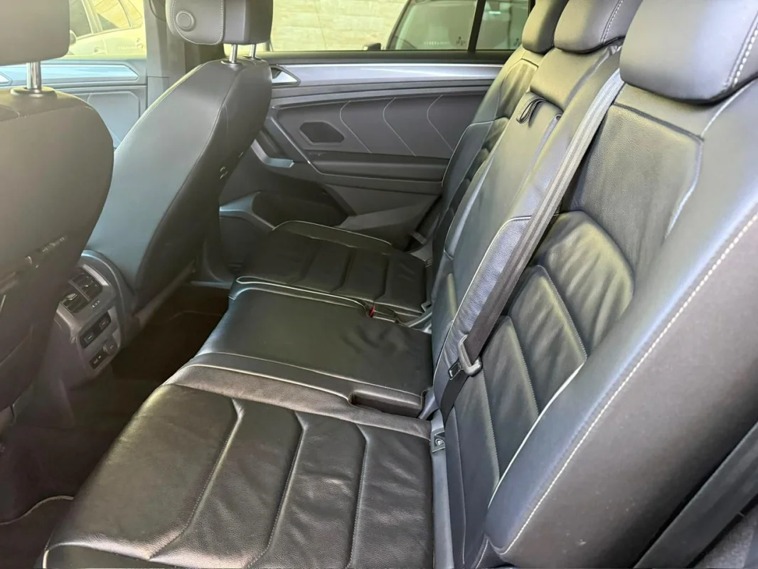 Tiguan Allspac R-Line 2.0 4x4 TETO SOLAR PANORÂMICO 2019 - foto 8