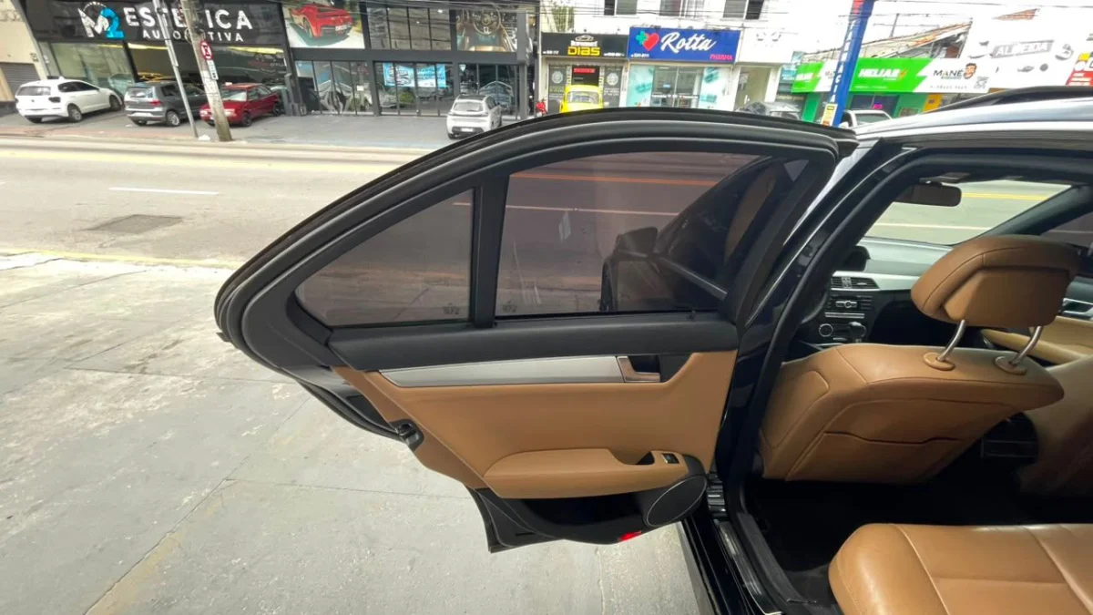 C250 CGI Sport 1.8 Aut. Com Teto 2012 - foto 12