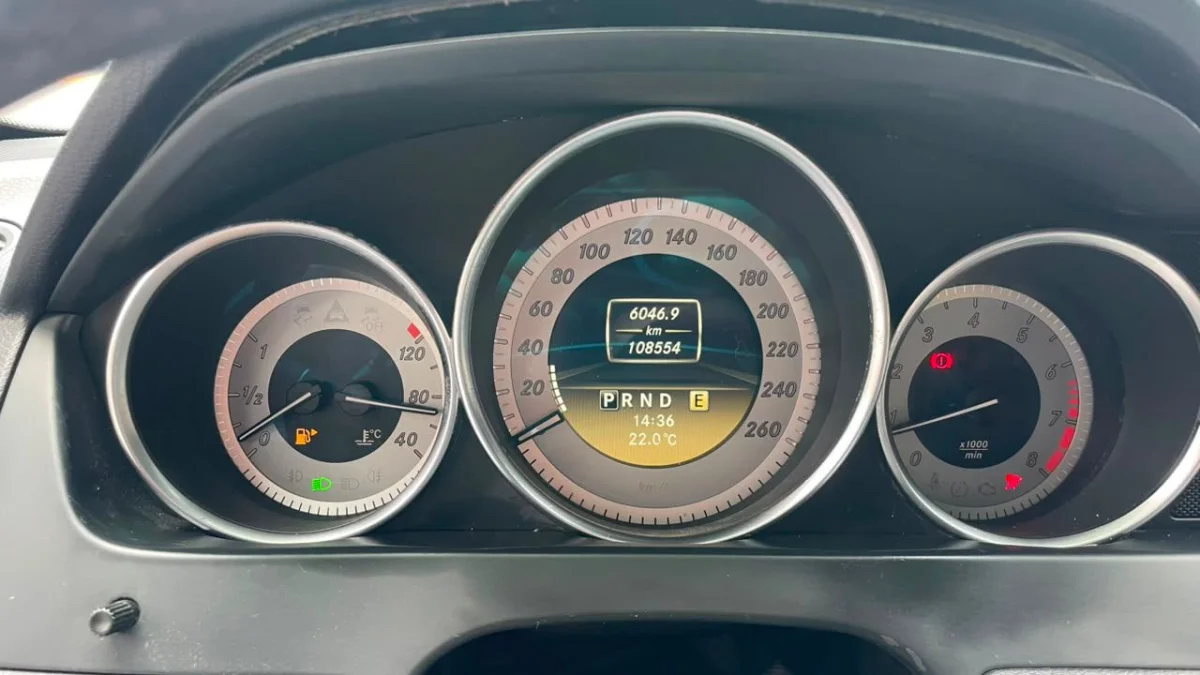 C250 CGI Sport 1.8 Aut. Com Teto 2012 - foto 10