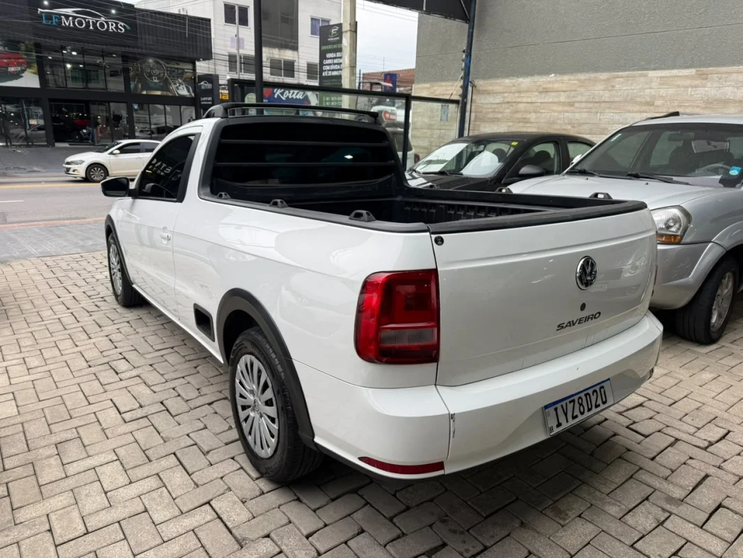 Saveiro TrendLine 1.6 Completo MANUAL 2019 - foto 3