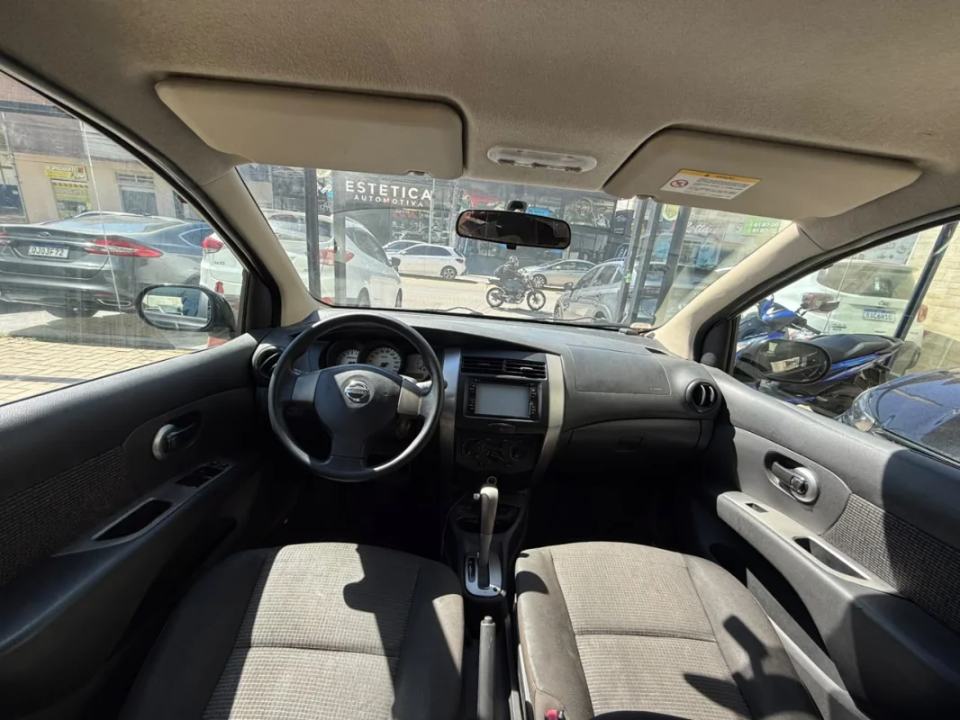 Livina S 1.8 Completo AUTOMÁTICO 2014 - foto 7