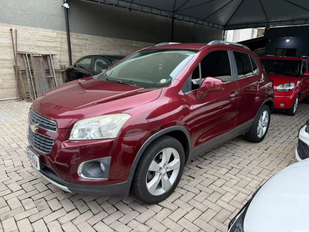 Tracker LTZ 1.8 4X2 Completo AUTOMÁTICA 2014 - foto 4