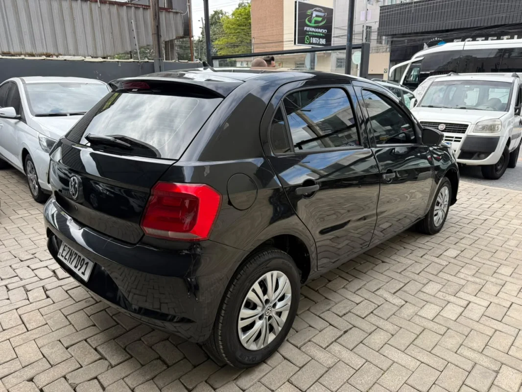 Gol 1.0 Completo Manual 2023 - foto 3