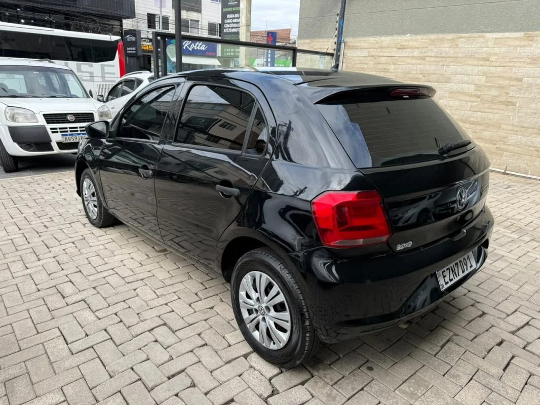 Gol 1.0 Completo Manual 2023 - foto 5
