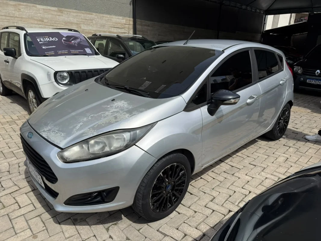 Fiesta SE 1.6 Completo MANUAL 2017 - foto 4