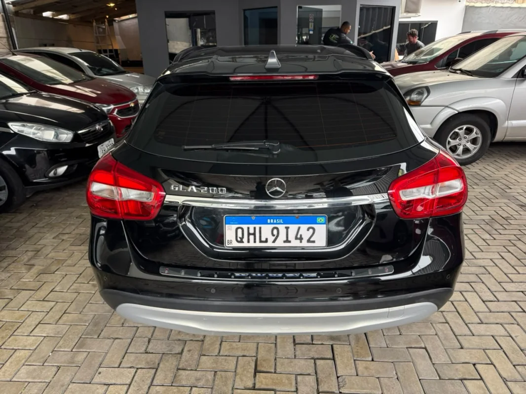 Mercedes GLA 200 1.6 aut 2015 - foto 6