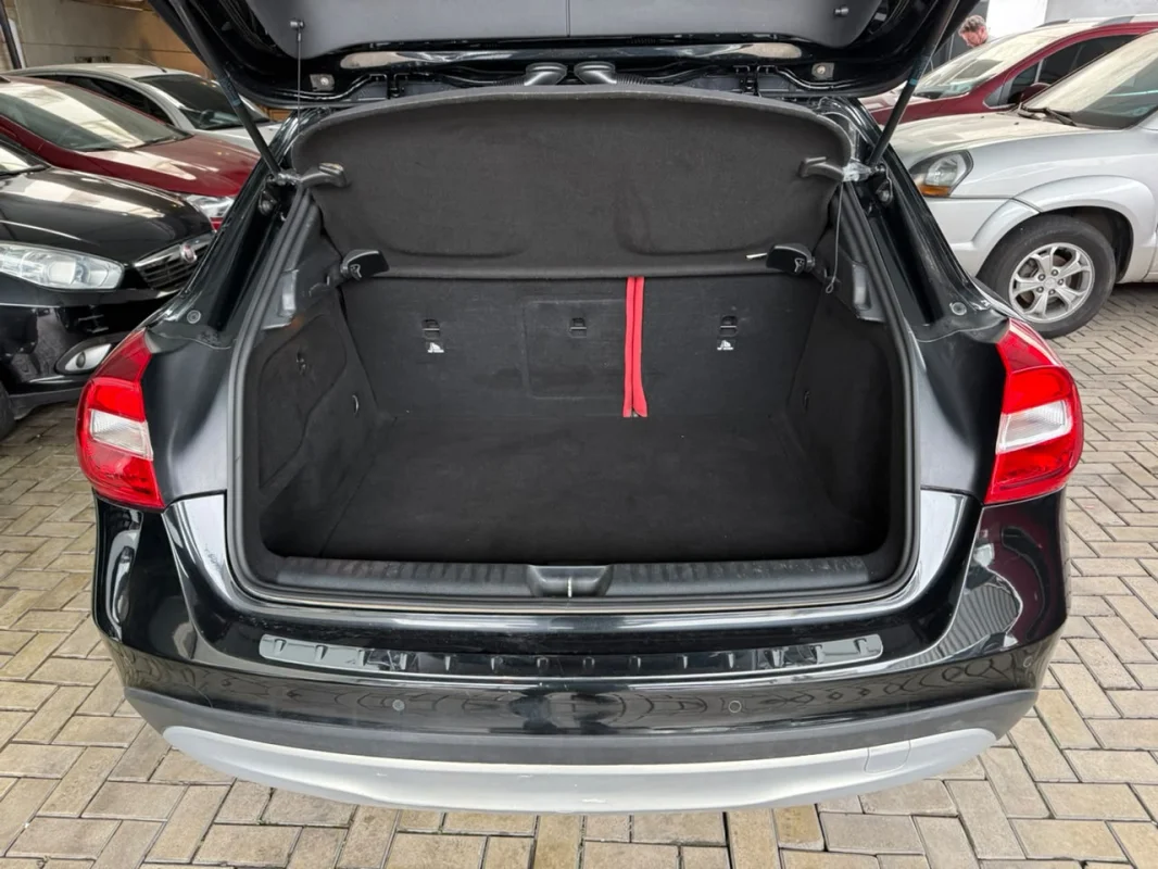 Mercedes GLA 200 1.6 aut 2015 - foto 11