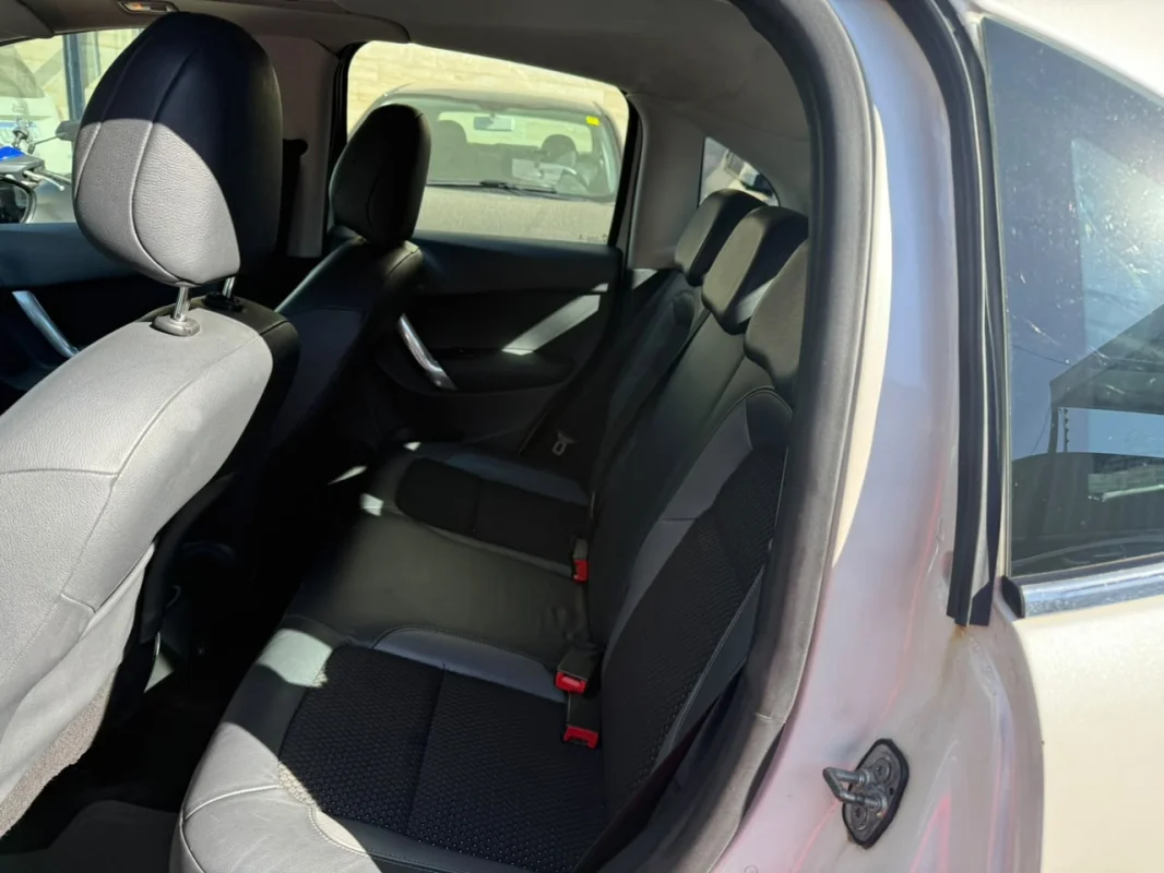 C3 Exclusive 1.6 Completo AUTOMÁTICO 2013 - foto 8