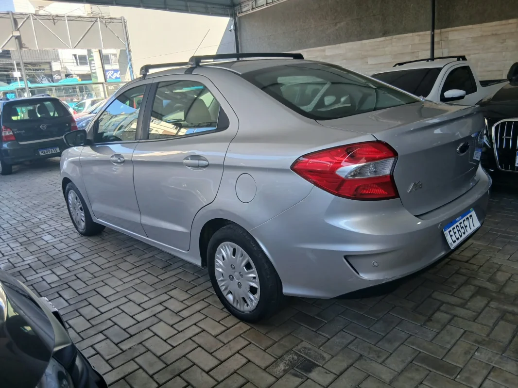 KA Sedan 1.5 Completo MANUAL 2019 - foto 5