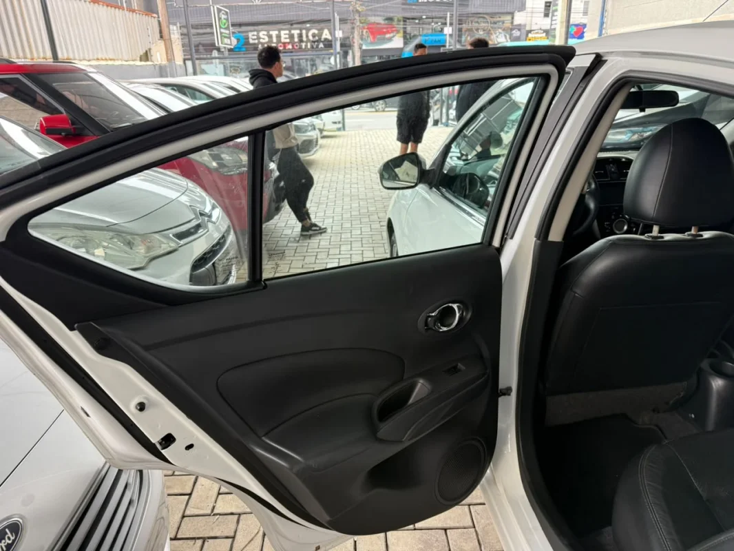 Versa SL 1.6 Aut. 2017 - foto 13