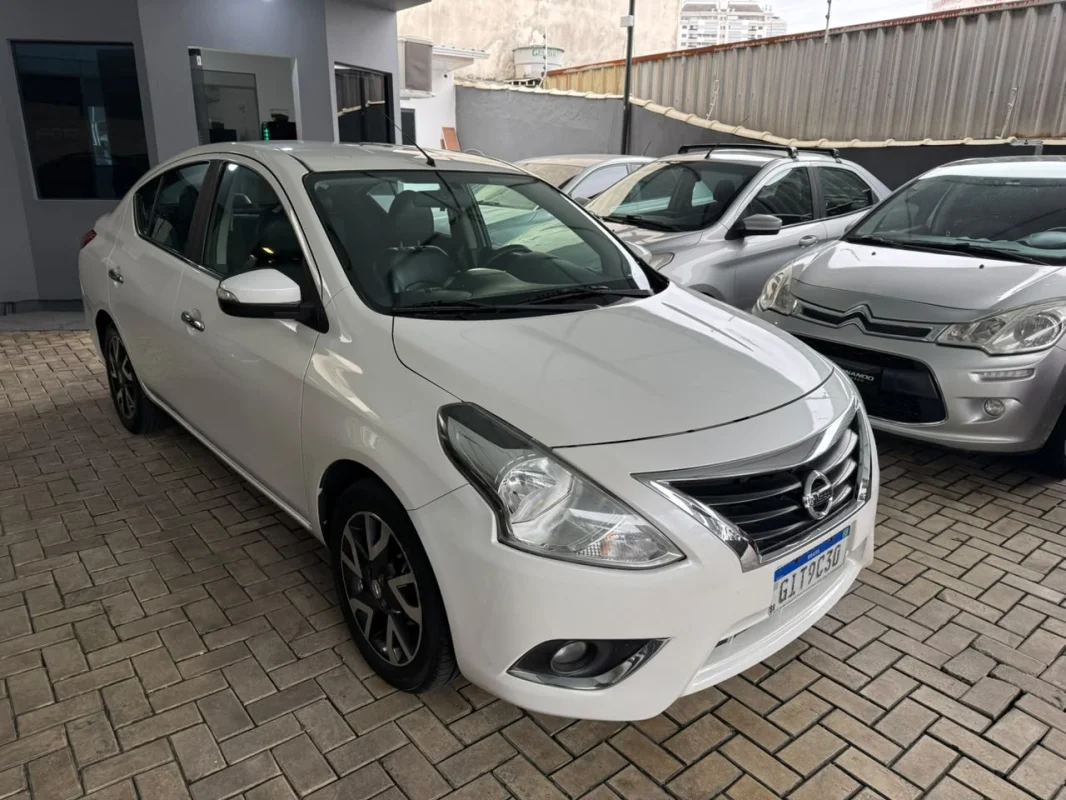 Versa SL 1.6 Aut. 2017 - foto 1